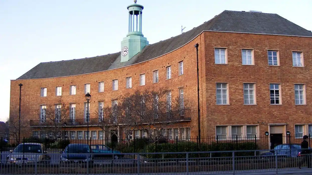 UK delays decision on Chinese Super Embassy in Tower Hamlets