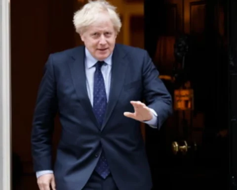 Boris Johnson warns Tories against underestimating Starmer ahead of elections