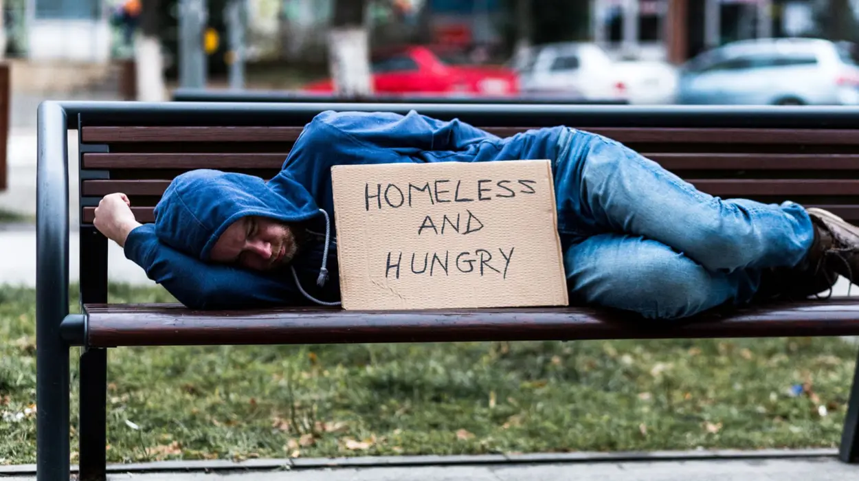 British government announces £1bn fund to address homelessness crisis