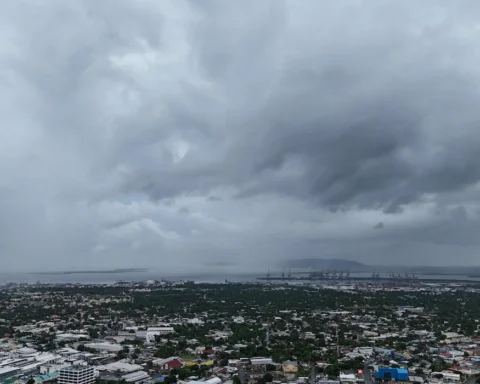 British tourists warned as Jamaica faces strongest storm