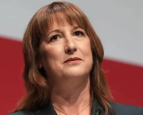 Business groups urge Chancellor Rachel Reeves to scrap student levy