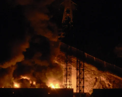 Caracas hit by explosions as Venezuela accuses US of attack