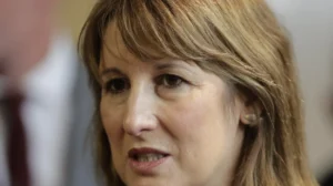 Chancellor Rachel Reeves slams Nigel Farage over lifting two-child benefit cap