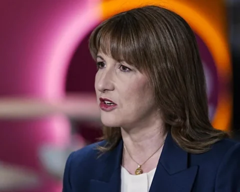 Chancellor Reeves faces call to restore tax-free shopping