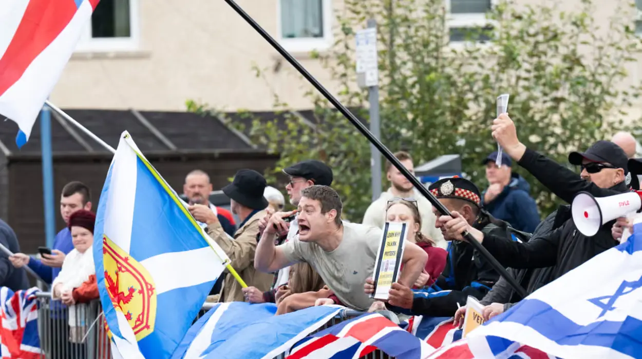 Charities warn anti-migrant activists may target rentals