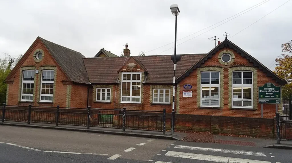 Chingford school plans to replace canteen with classrooms