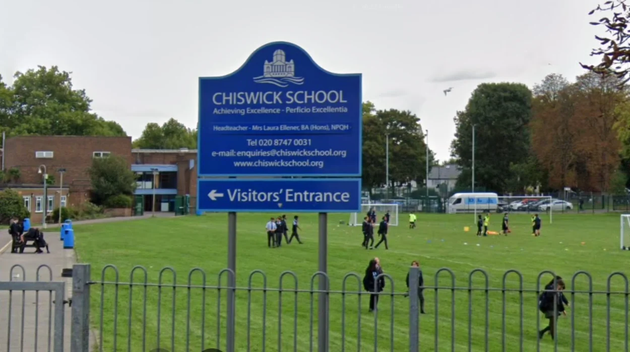 Chiswick School wins praise for character education