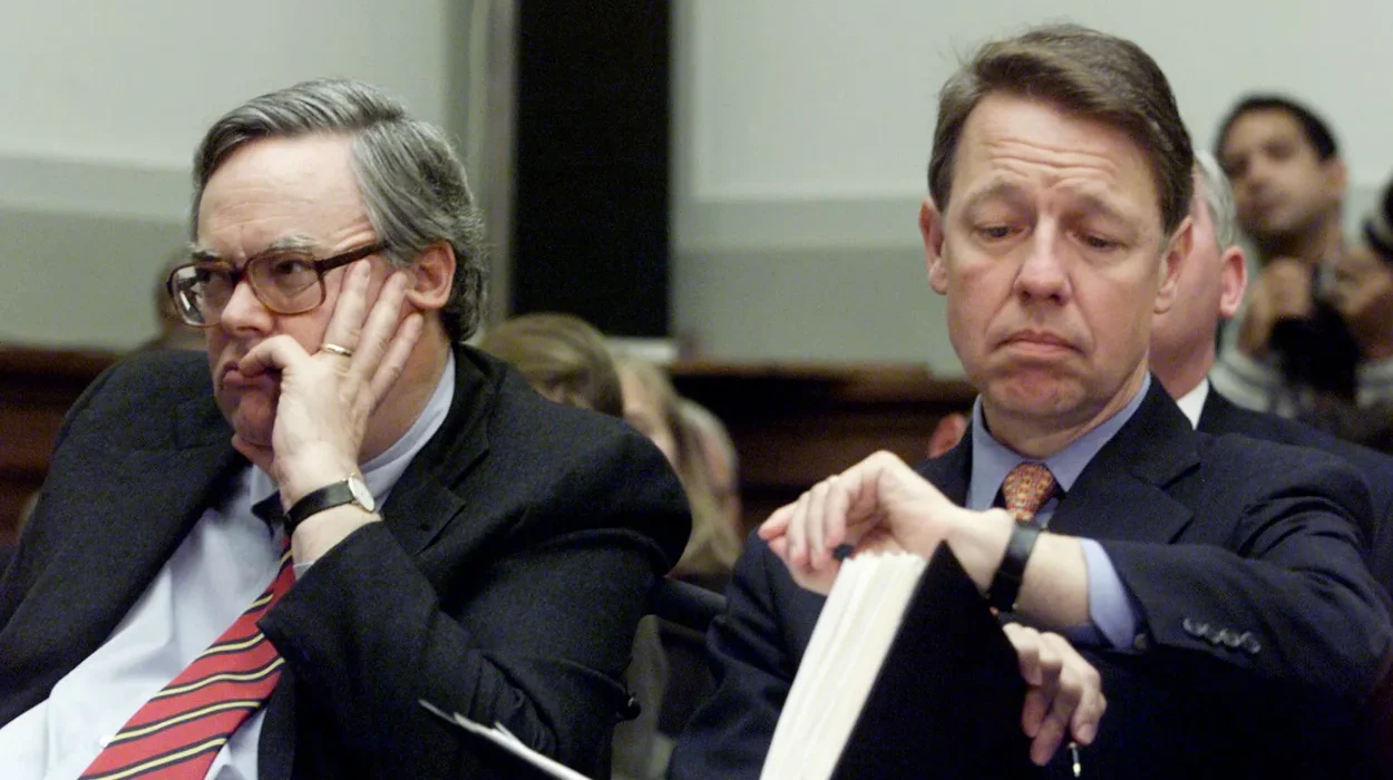 Clintons submit sworn statements reject in-person testimony