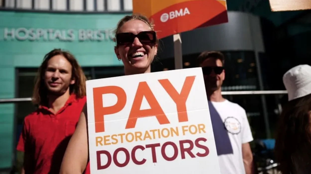 Consultants Reject Latest Government Pay Offer by Narrow Margin