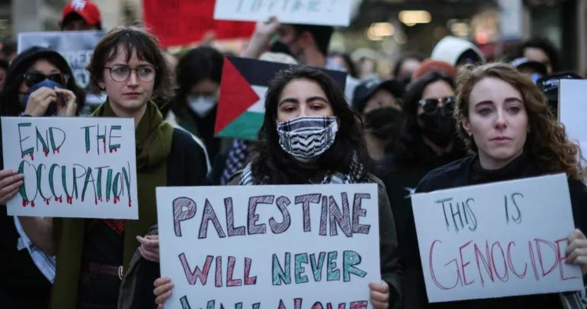 Controversy Erupts as UK Interior Minister Alleges Police Bias Towards Pro-Palestinian Demonstrators