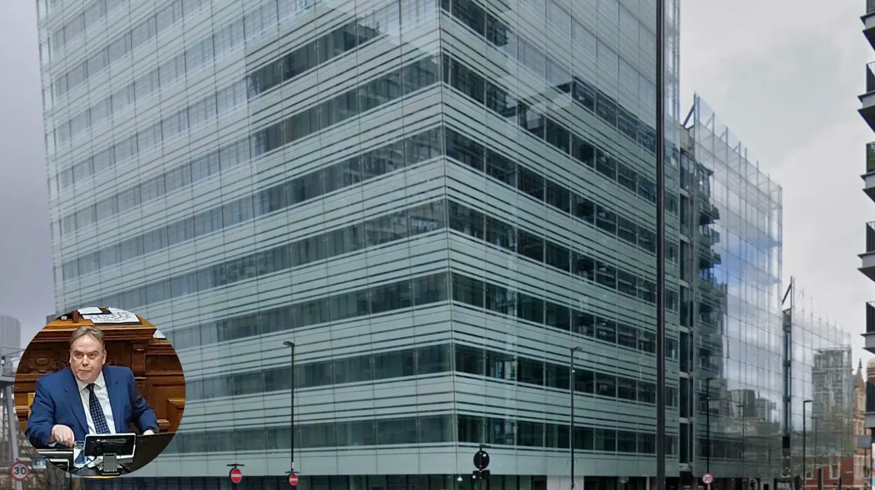 Perry rejects 5,000-signature petitions in Croydon