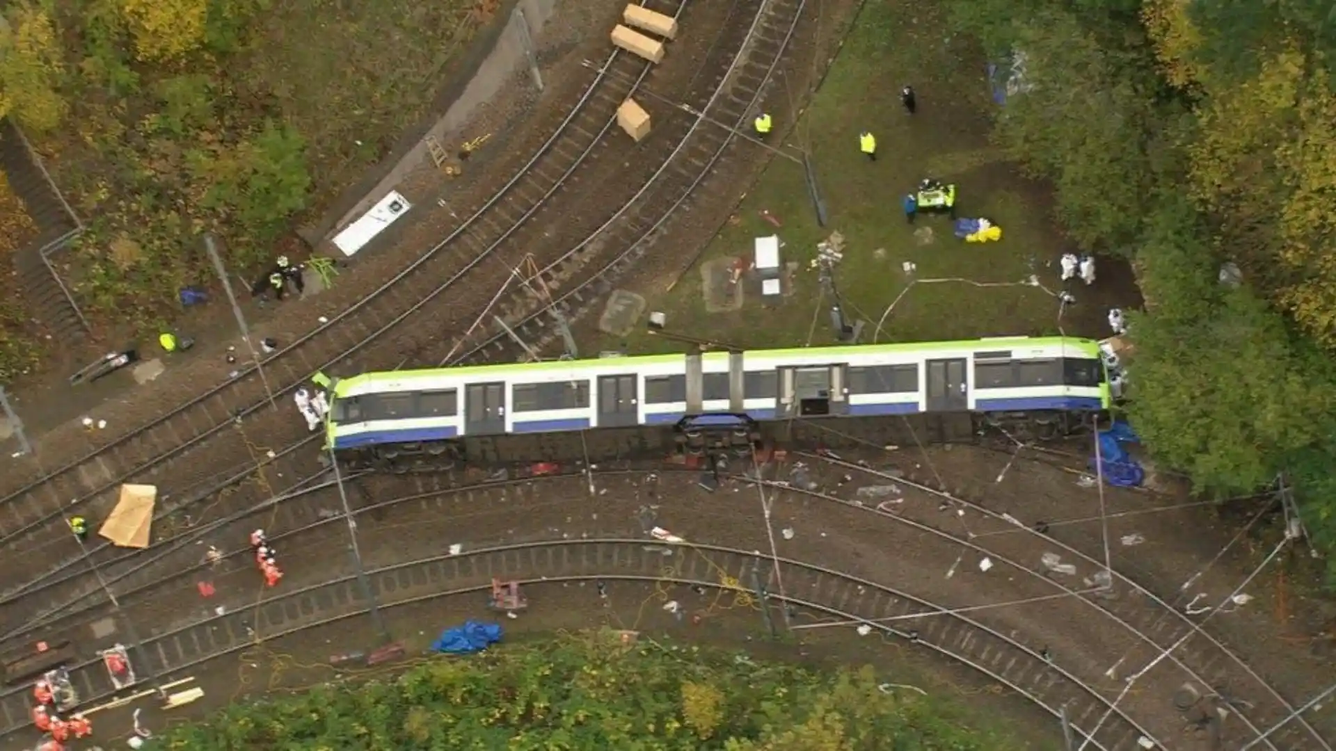 Croydon marks nine years since tram derailment
