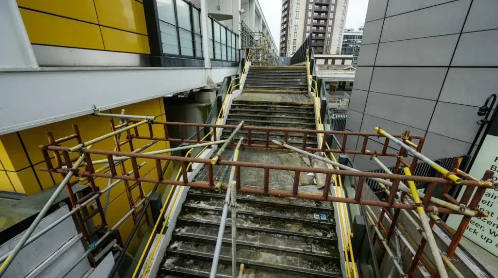Croydon's £22m ‘bridge to nowhere’ still unopened