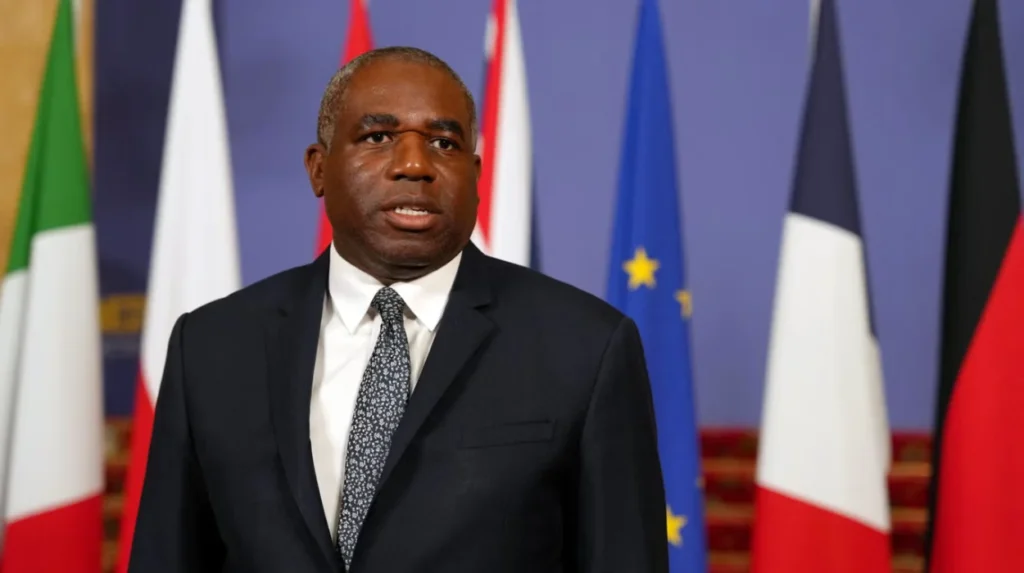 David Lammy urges Putin to commit to peace talks