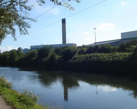 Delays continue for Edmonton Incinerator project in Enfield