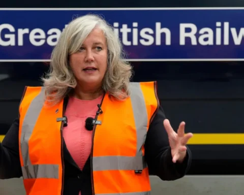 DfT warns rail directors over unlawful ticket prosecutions