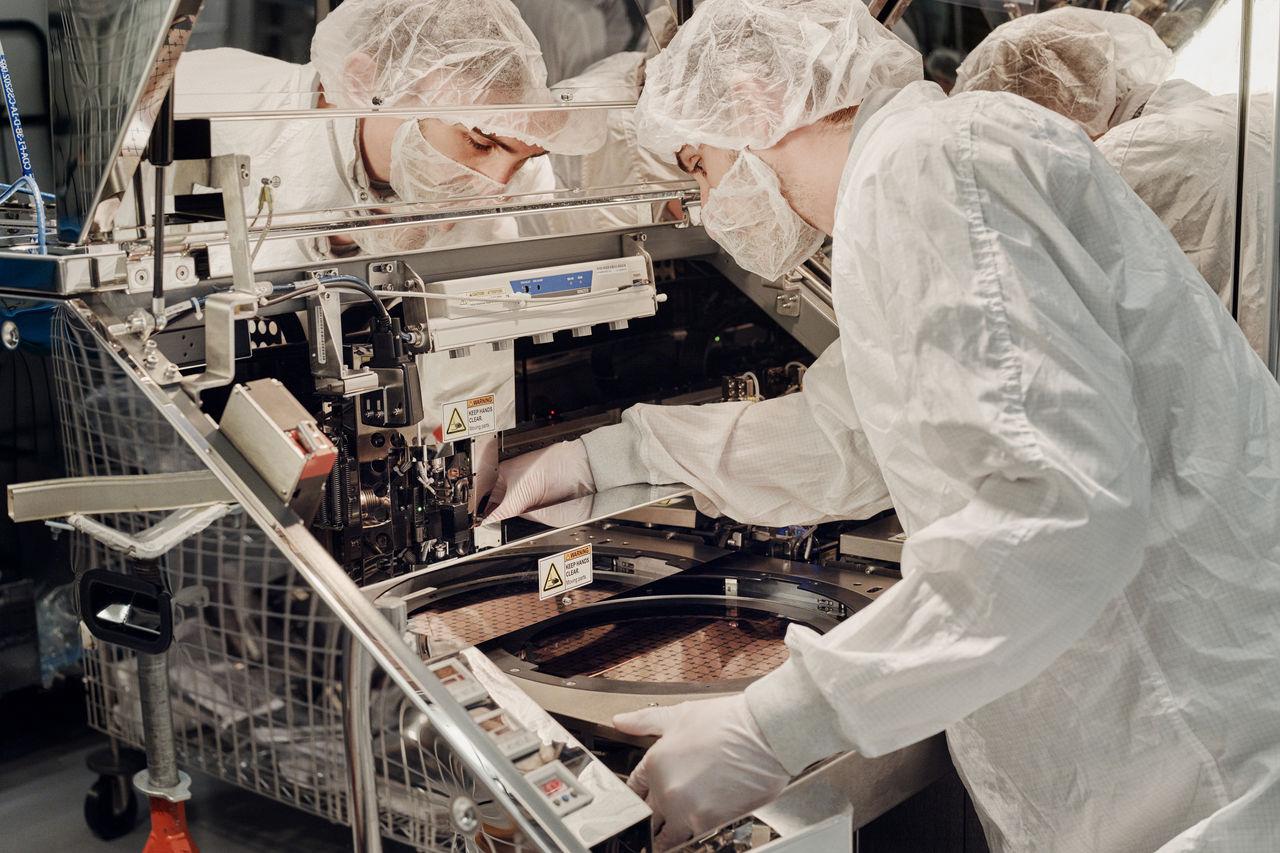 Huawei AI Chip Revenue Set to Jump 60% on Innovation Push Beijing 2026 4 Huawei AI chip development showcasing AI processor innovation in semiconductor lab