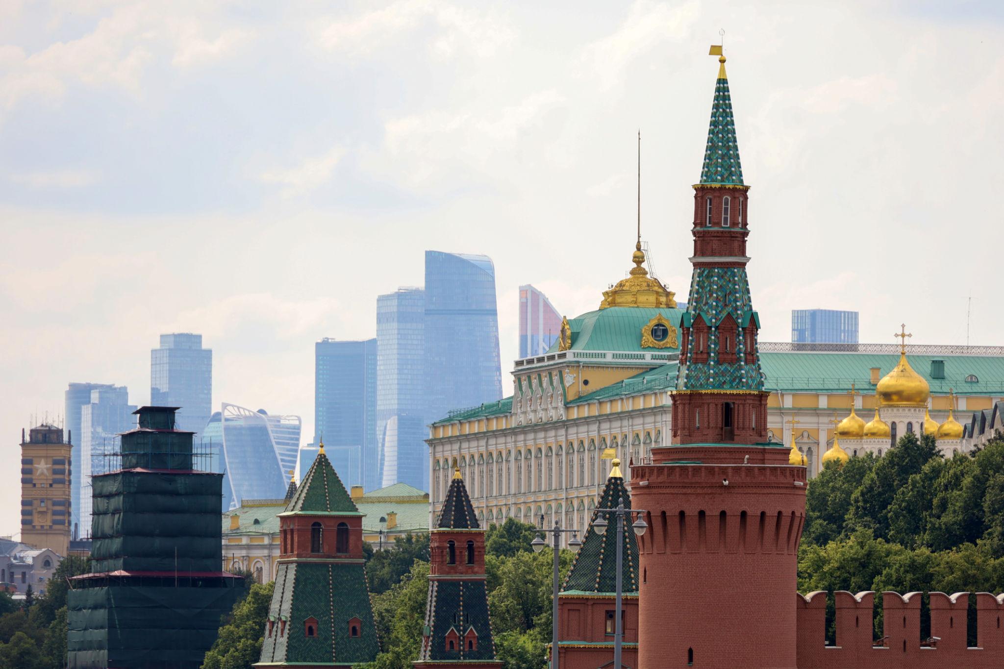 Russia internal dissent analysis Moscow skyline political pressure