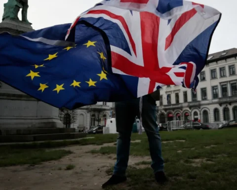 EU Proposes UK Youth Mobility Deal Post-Brexit