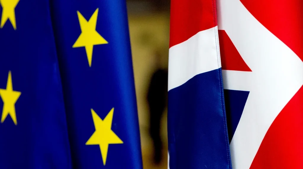 EU issues stern warning to UK over Brexit commitments