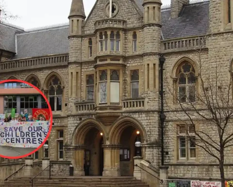 Ealing parents crowdfund to stop centre closures