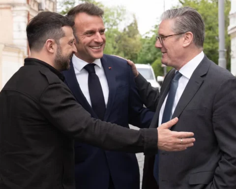 Europe backs Ukraine as Zelensky rejects land-for-peace plan