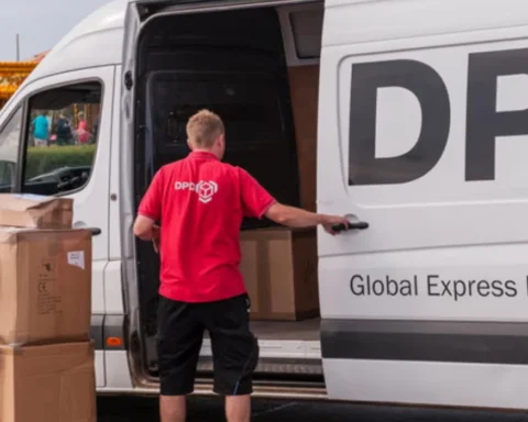 Ex-cabinet minister Louise Haigh urges Labour to back sacked DPD drivers