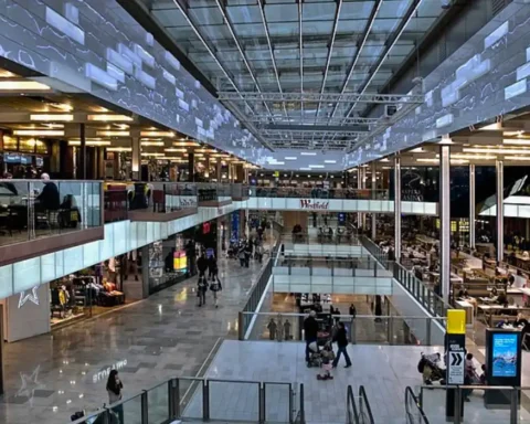 Fire at Westfield Stratford car park triggers evacuation
