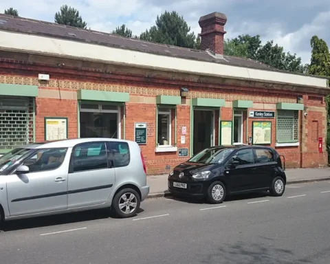 Flood works in Kenley to trigger traffic diversions