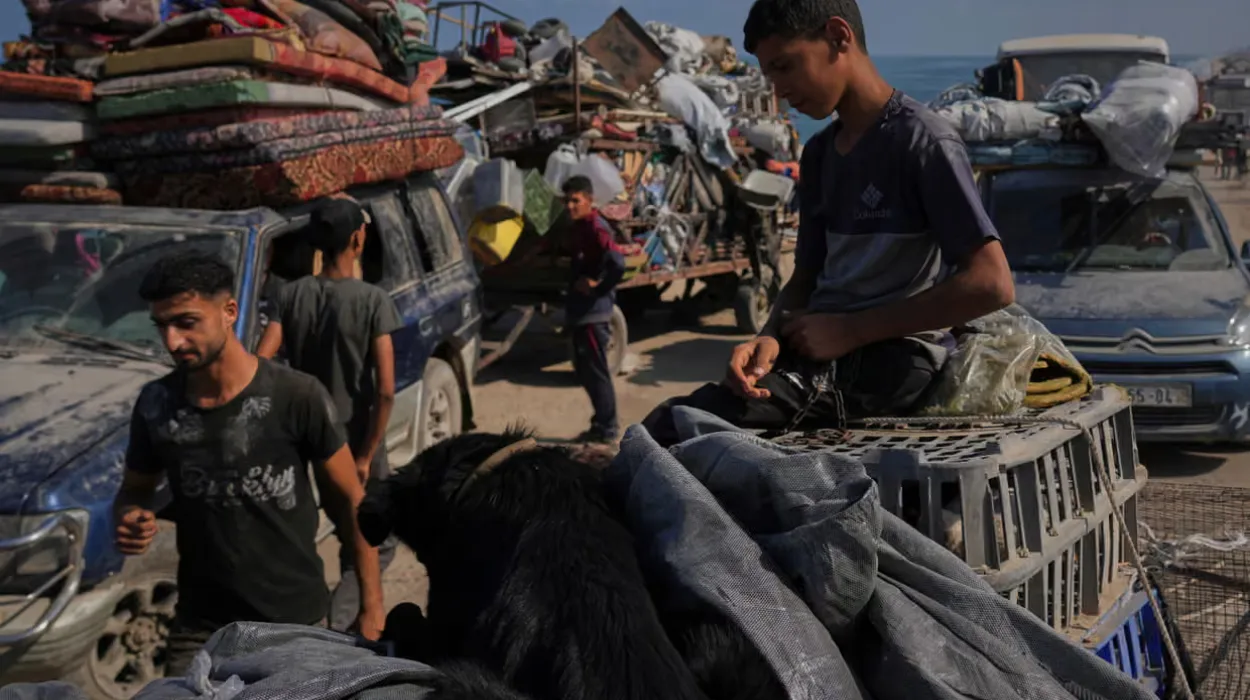 Gaza City hit as Israel launches new ground assault