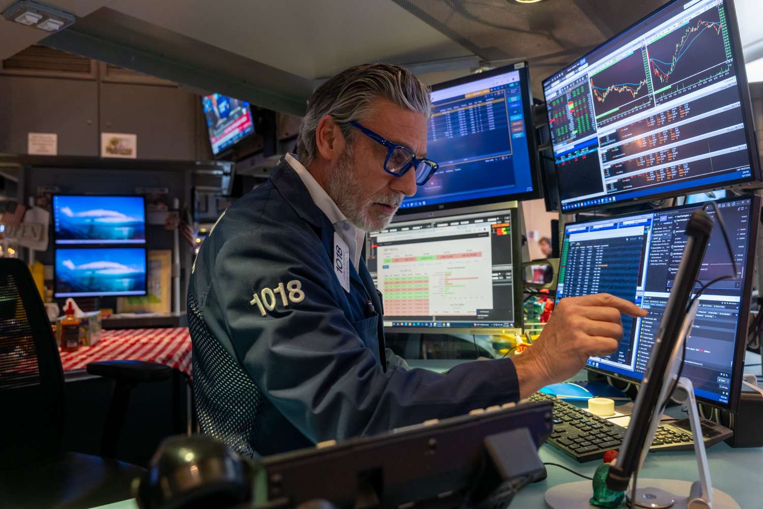 Trump Stock Market Rally Gains Global Attention – New York 2026 1 Wall Street reacting to Trump stock market rally in New York United States