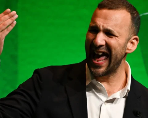 Green Party considers broad misogyny rules, leaked dossier reveals