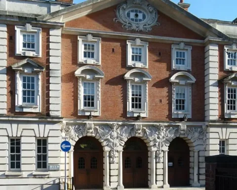 Greenwich Council projects £136.8m deficit by 2029