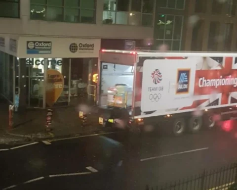 Greenwich resident complains about loud Aldi store alarm