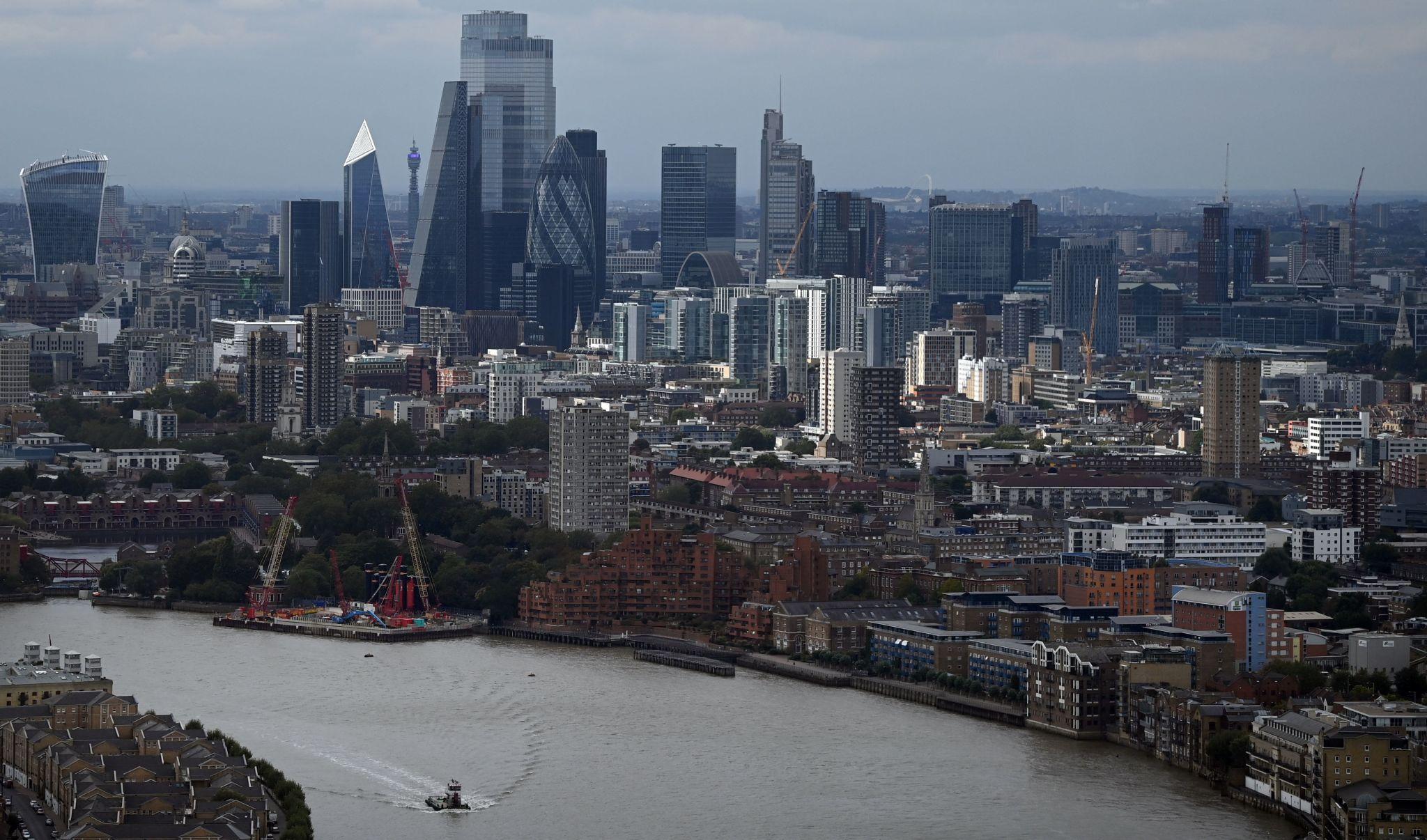 UK Mortgage Rates Surge as Housing Affordability Crisis Deepens in 2026 London 1 UK mortgage rates impacting Britain housing market activity in 2026