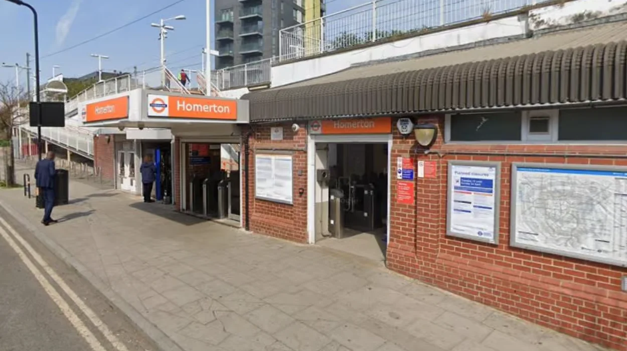 Hackney reports shooting and stabbing with three injured
