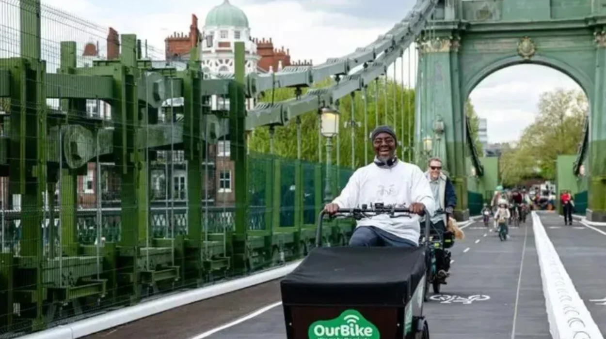 Hammersmith Bridge reopens for cyclists and pedestrians