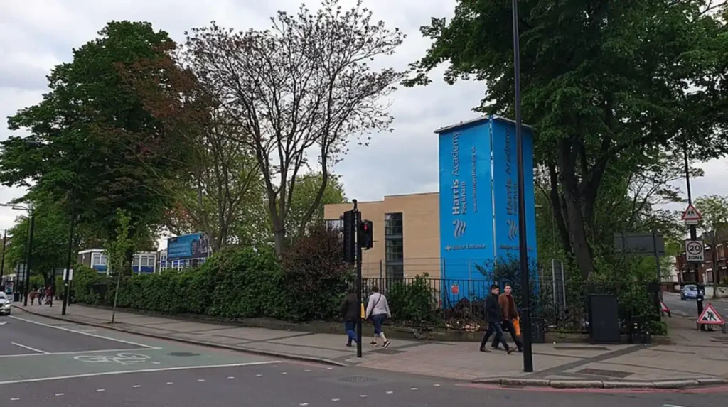 Harris Academy Peckham Celebrates Ofsted ‘Outstanding’