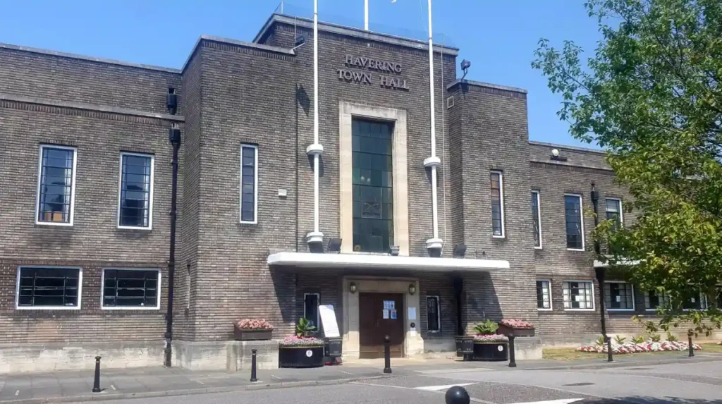 Havering Council builds 18 temporary homes amid estate delays