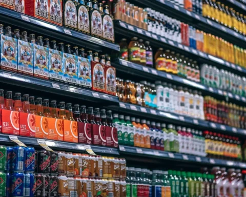 Health Experts Advocate Extending UK Sugar Tax to Treats