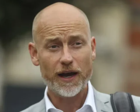 Health Minister Stephen Kinnock backs assisted dying bill as compassionate choice