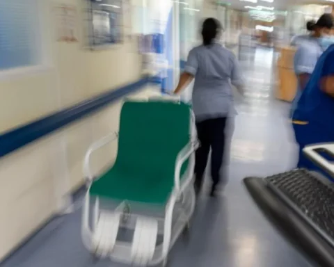 Health Secretary lauds NHS Trust Leader’s progress on backlogs