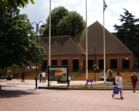 Hillingdon sees low sign-ups for £70 garden waste scheme