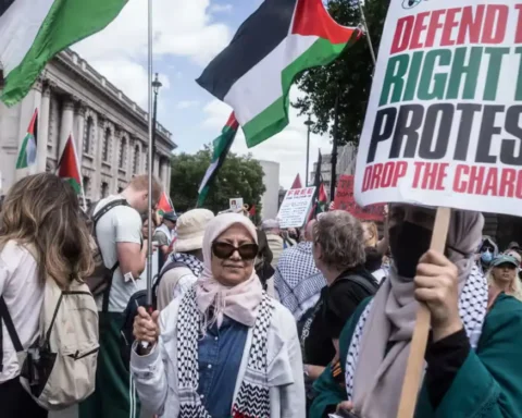 Home Office staff uneasy over absurd Palestine ban