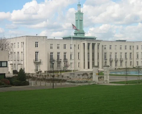 Homeless family wins £7000 payout from Waltham Forest