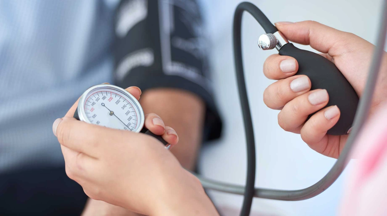 How Do Heat and Cold Health Alerts Function