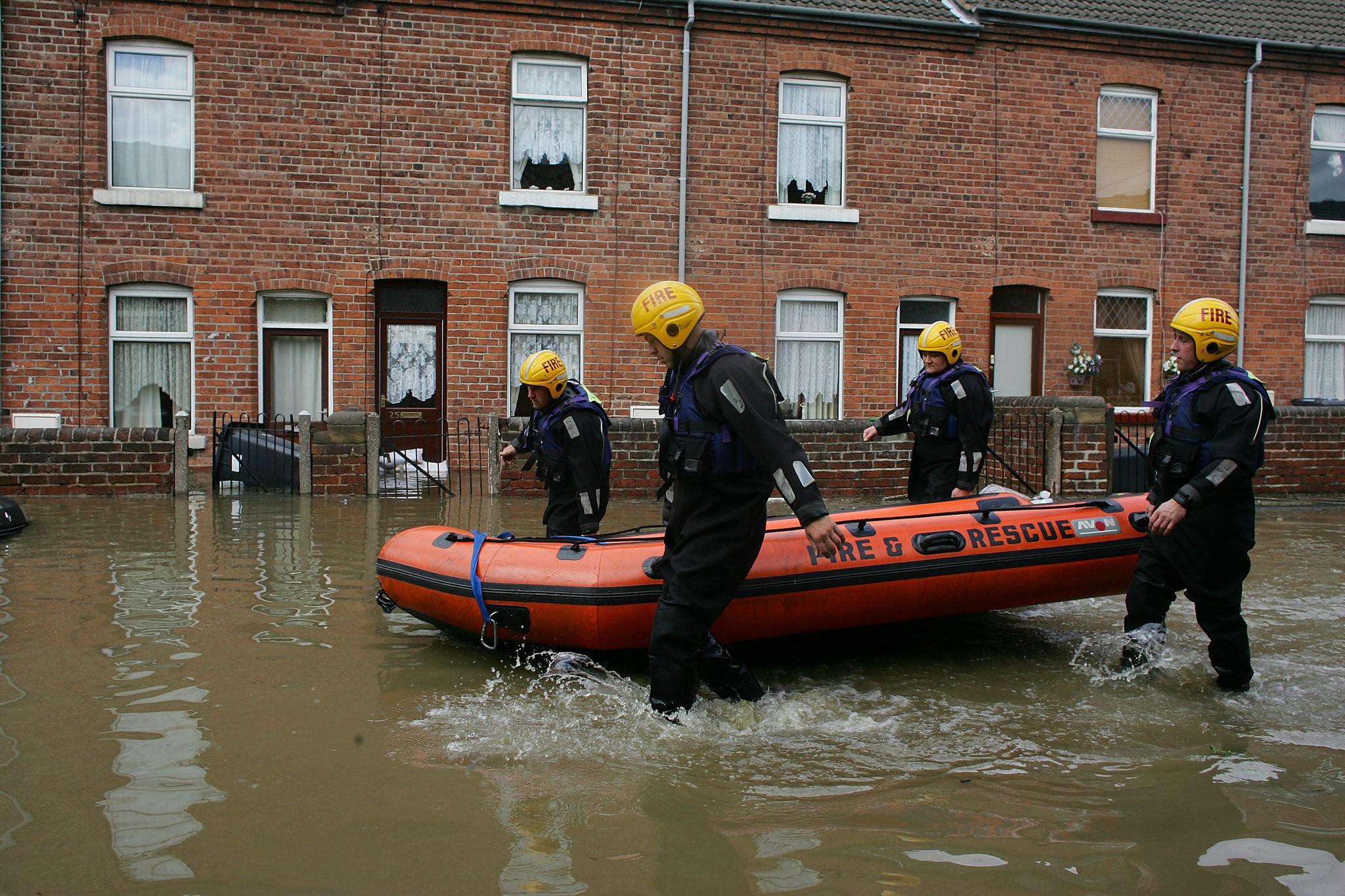 Rainy weather in the UK impacts daily life London 2026 1 Commuters travel through rainy weather in the UK