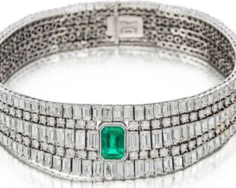 Influencer announce £1.5m reward for stolen £10m jewellery