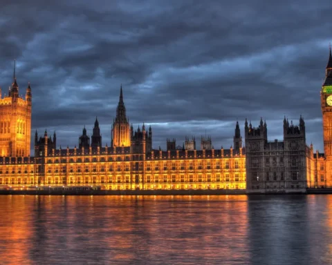 Is the UK a parliamentary democracy? The role of Parliament, the Crown, and Devolution