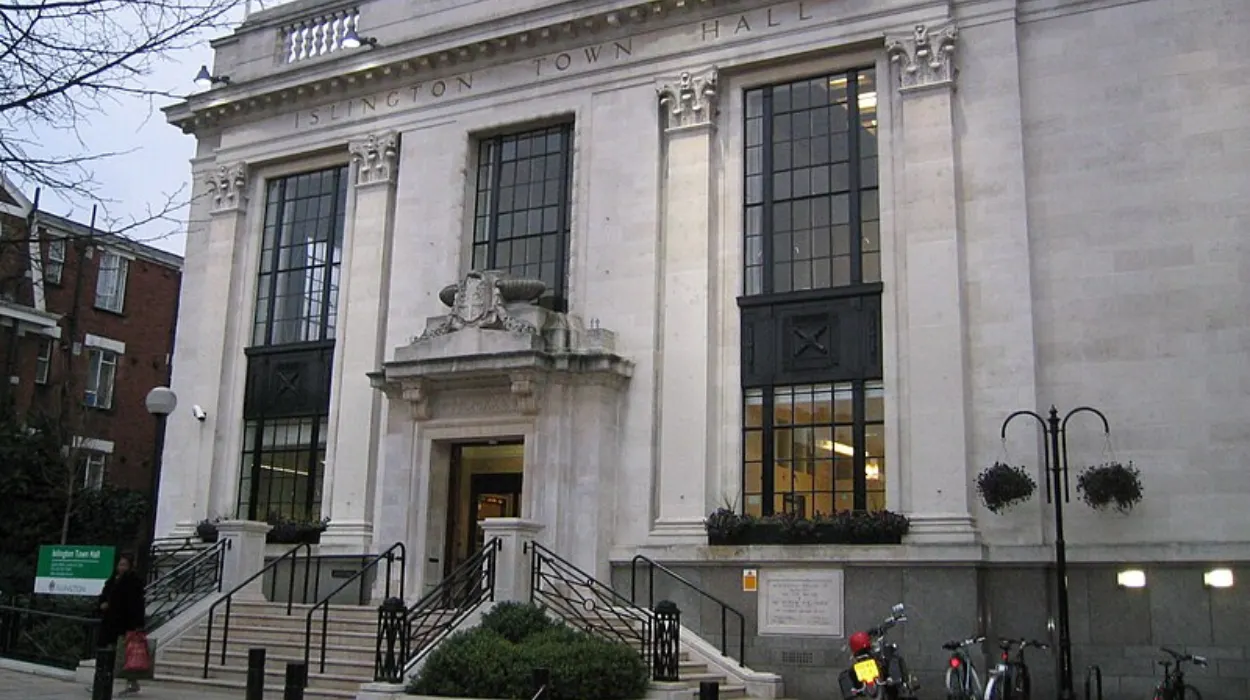 Islington charity ends Philip Walker’s 22-year tenure